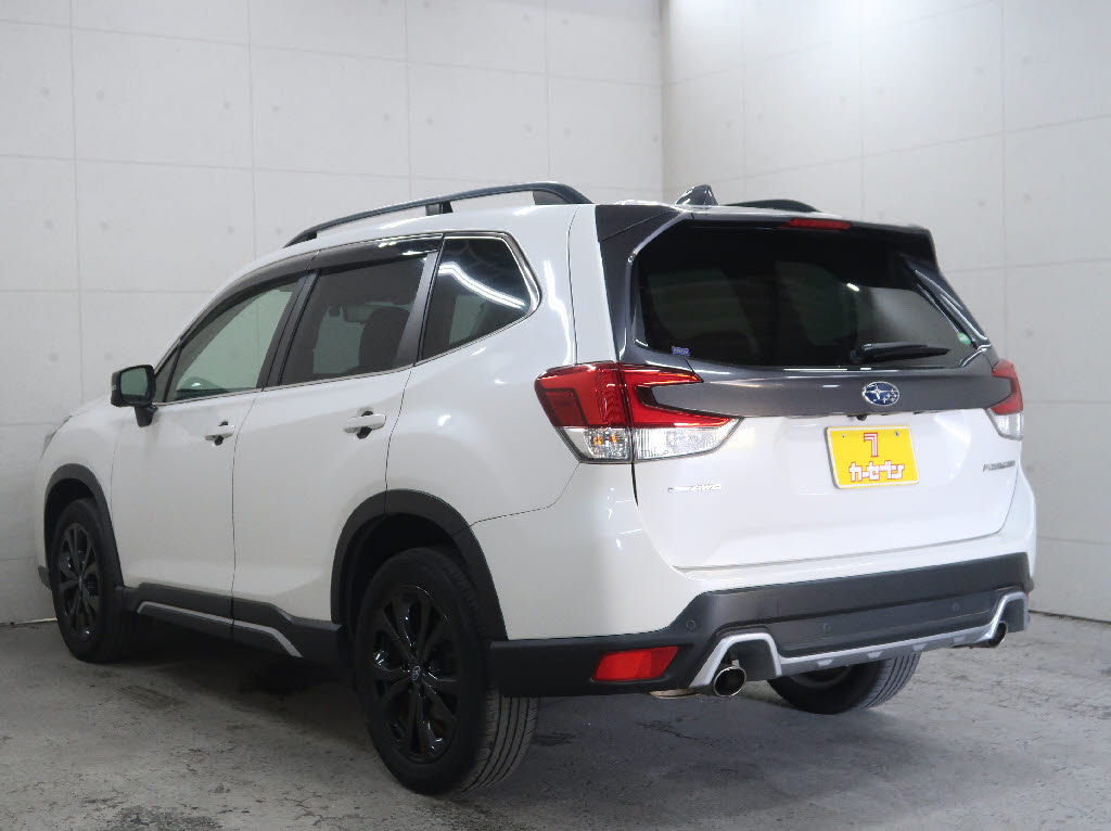 スバル フォレスター スポーツ 4WD