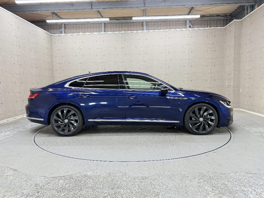 フォルクスワーゲン ＶＷアルテオン 4ﾓｰｼｮﾝRﾗｲﾝ