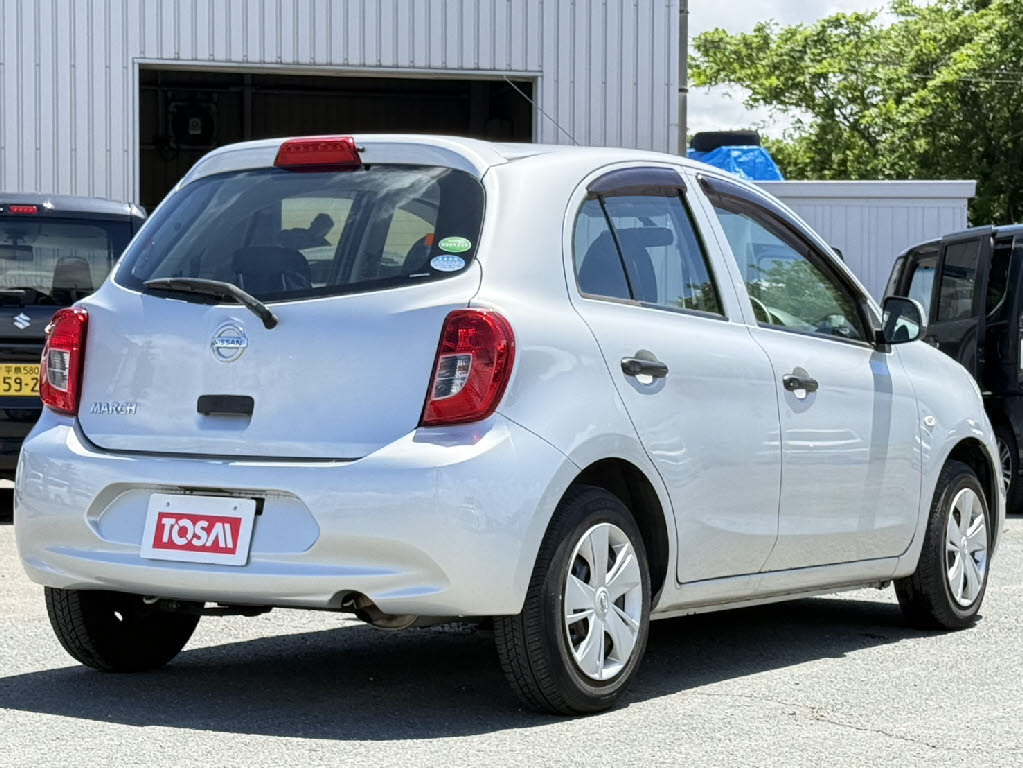 ニッサン マーチ S