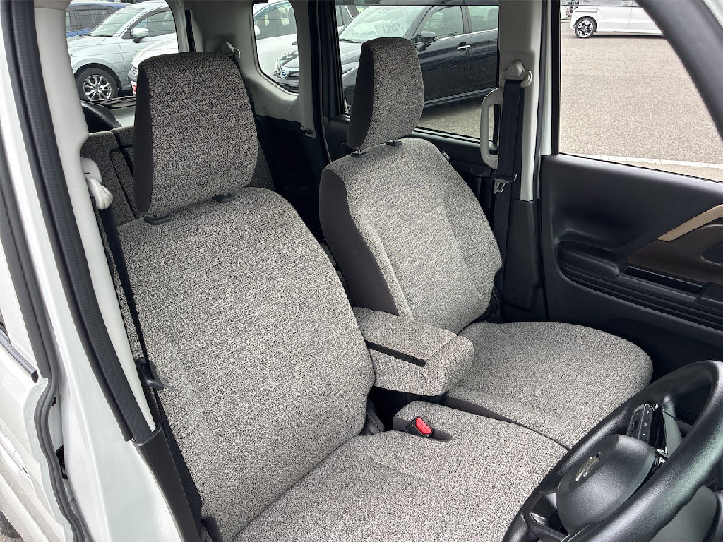 スズキ スペーシア 4WD HYBRID X