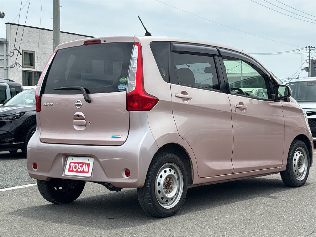ニッサン デイズ X 4WD