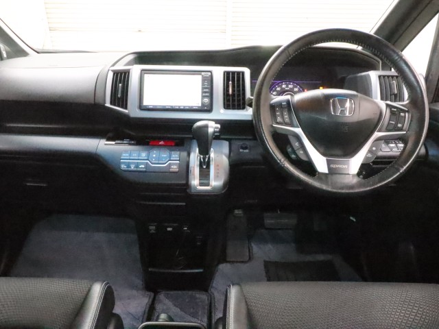 ホンダ ステップワゴン Zｸｰﾙｽﾋﾟﾘｯﾄｲﾝﾀｰﾅﾋﾞｾﾚｸｼｮﾝ