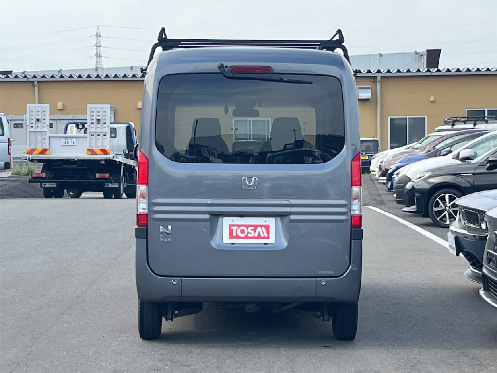 ホンダ Ｎ－ＶＡＮ ﾌｧﾝﾀｰﾎﾞﾎﾝﾀﾞｾﾝｼﾝｸﾞ4WD