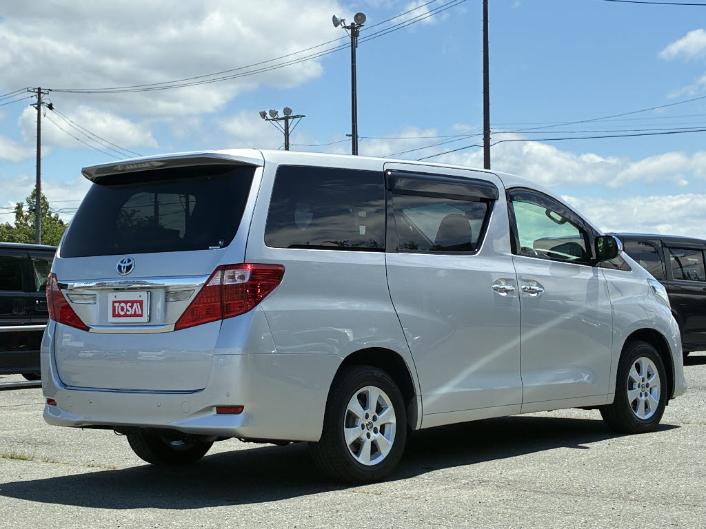 トヨタ ｱﾙﾌｧｰﾄﾞ ﾊｲﾌﾞﾘｯﾄﾞ X 4WD