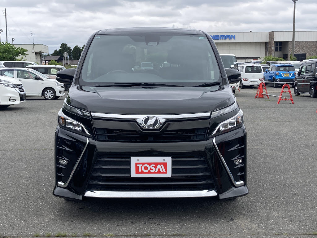 トヨタ ヴォクシー ZS 4WD