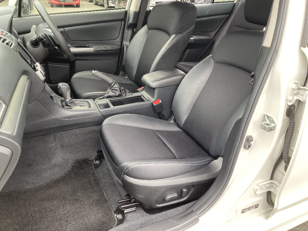 スバル インプレッサ 2.0i-S　ｱｲｻｲﾄ