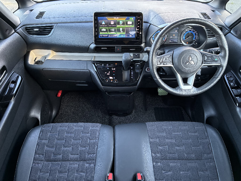 三菱 デリカミニ 4WD Tﾌﾟﾚﾐｱﾑ