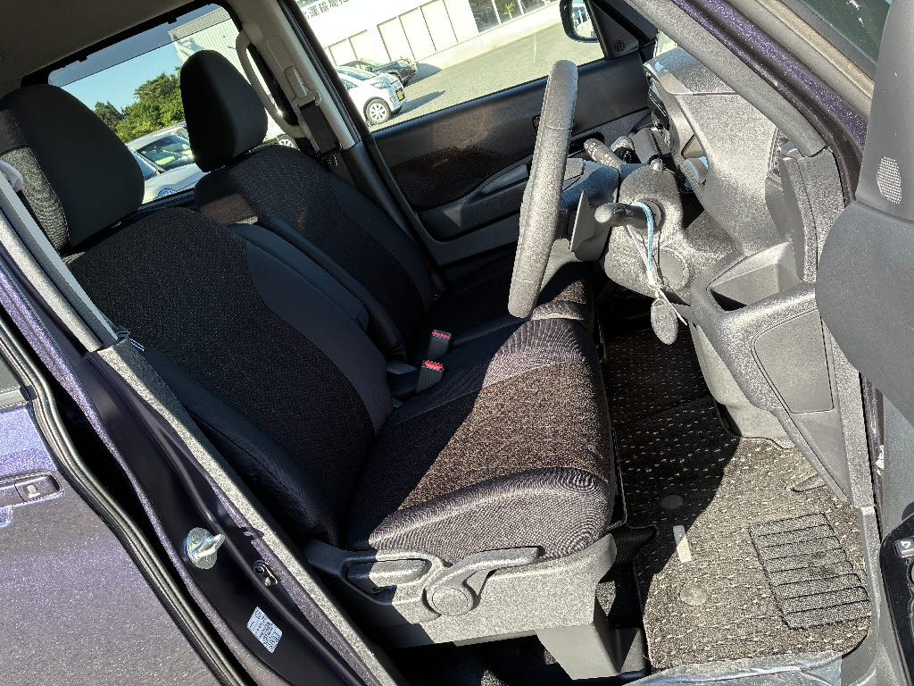 三菱 eKｸﾛｽ ｽﾍﾟｰｽ T 4WD