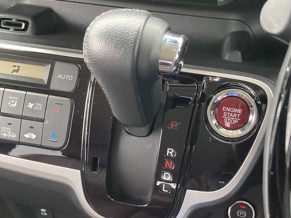 ホンダ Ｎ　ＢＯＸスラッシュ X 4WD