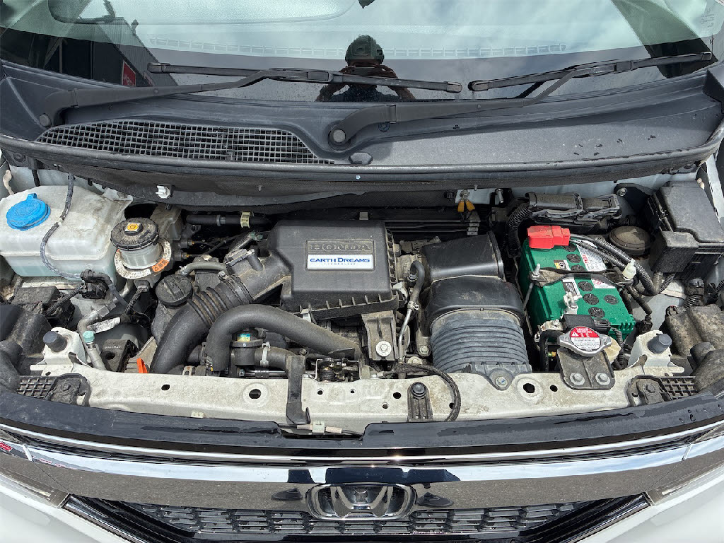 ホンダ Ｎ　ＢＯＸカスタム G・Lﾀｰﾎﾞﾎﾝﾀﾞｾﾝｼﾝｸﾞ 4WD
