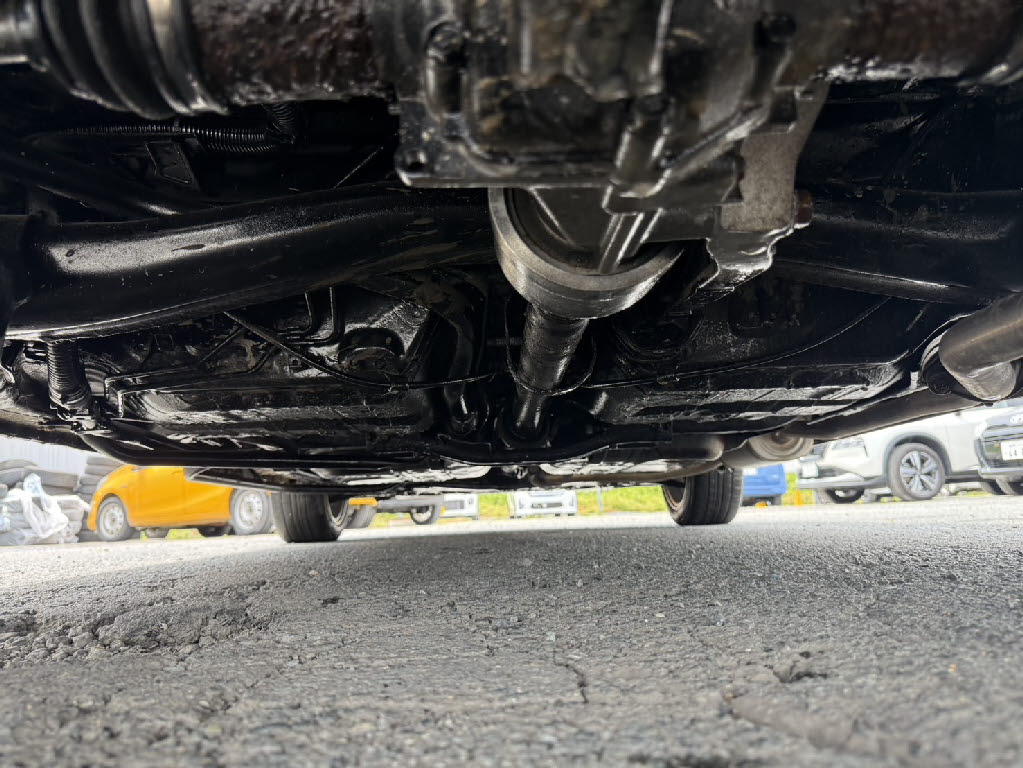 ホンダ ﾌｨｯﾄﾊｲﾌﾞﾘｯﾄﾞ Fﾊﾟｯｹｰｼﾞ 4WD