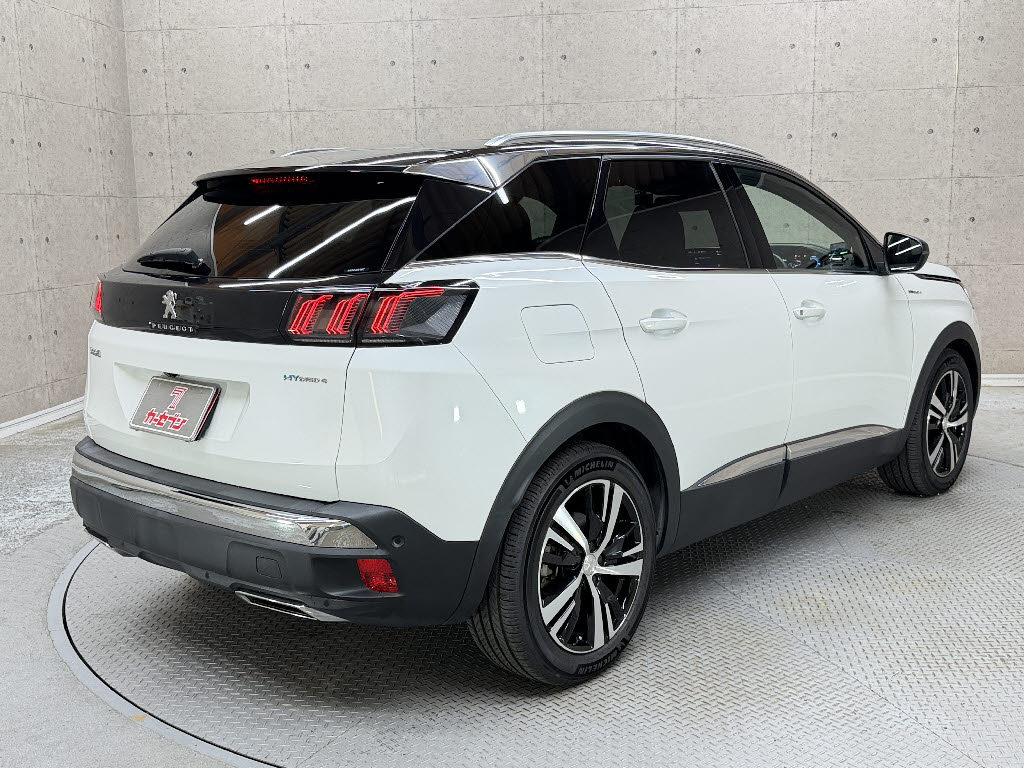 プジョー プジョー３００８ GT ﾊｲﾌﾞﾘｯﾄﾞ4
