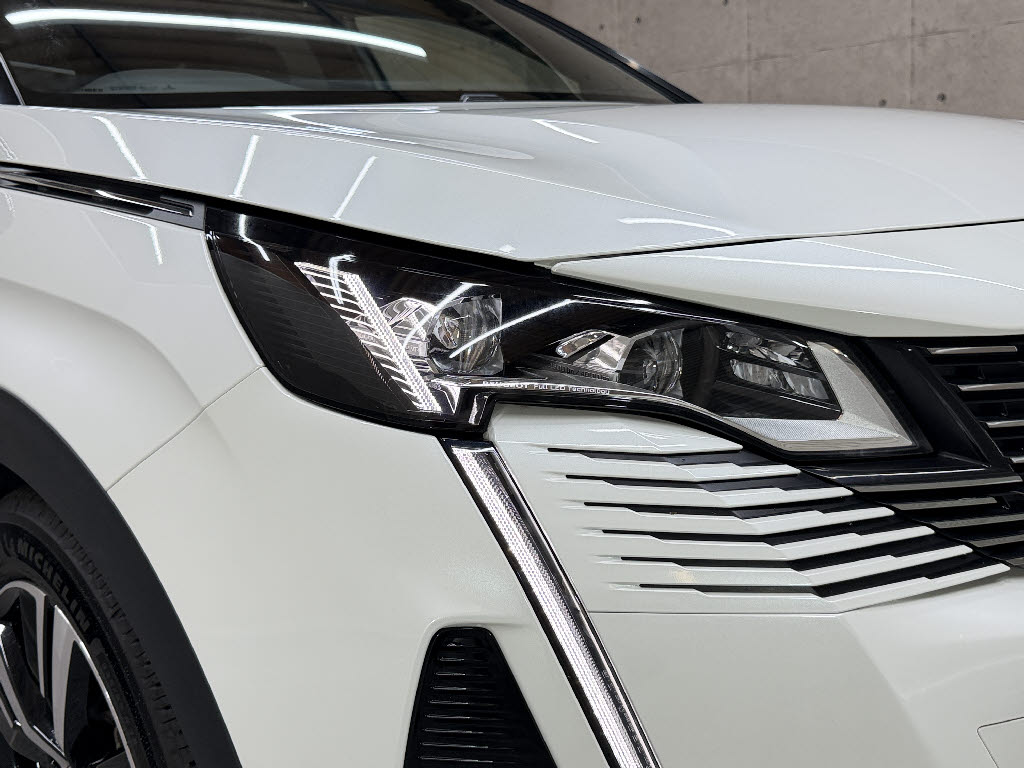 プジョー プジョー３００８ GT ﾊｲﾌﾞﾘｯﾄﾞ4