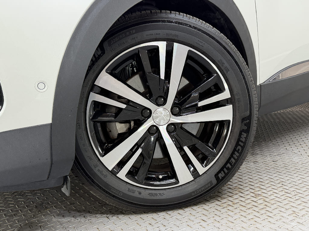 プジョー プジョー３００８ GT ﾊｲﾌﾞﾘｯﾄﾞ4