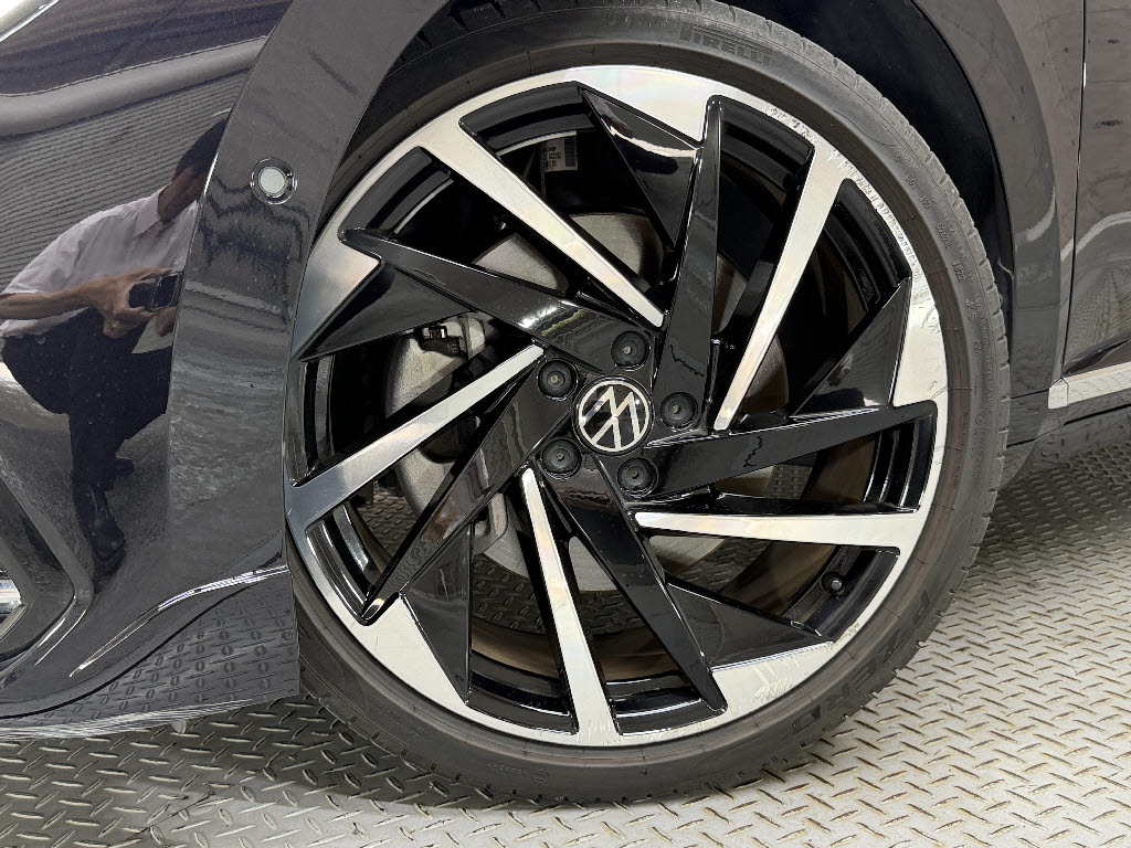 フォルクスワーゲン ＶＷアルテオン TSI 4ﾓｰｼｮﾝ Rﾗｲﾝｱﾄﾞﾊﾞﾝｽ