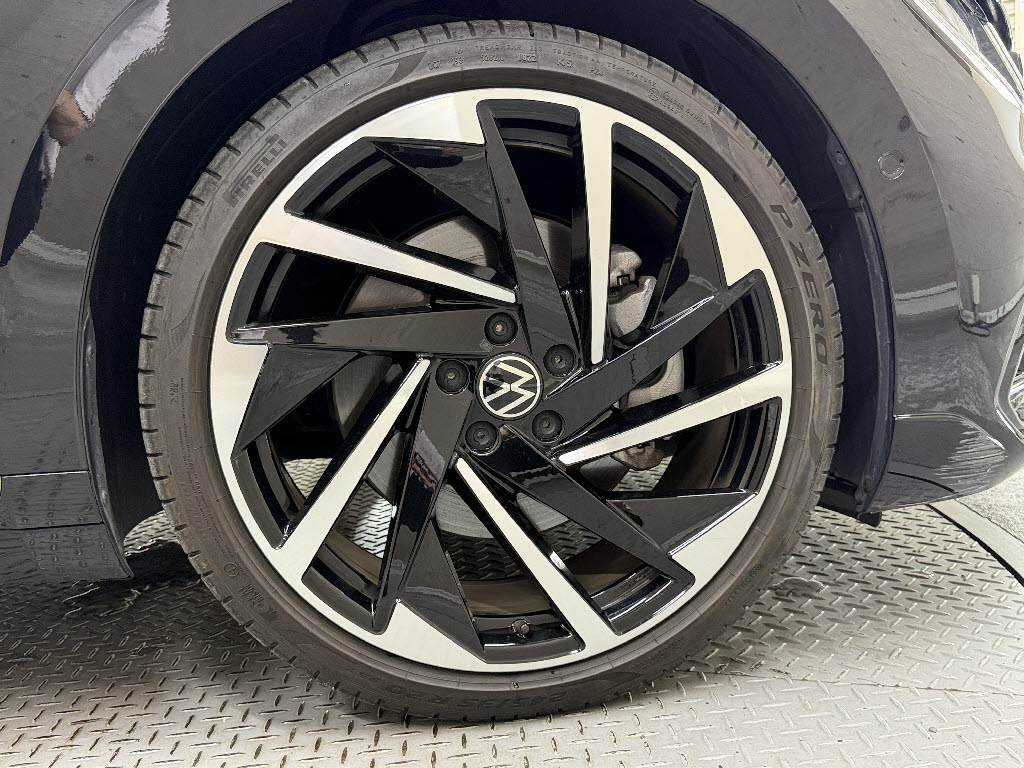 フォルクスワーゲン ＶＷアルテオン TSI 4ﾓｰｼｮﾝ Rﾗｲﾝｱﾄﾞﾊﾞﾝｽ
