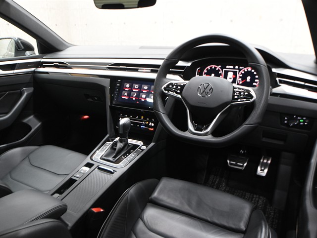 フォルクスワーゲン ＶＷアルテオン TSI 4ﾓｰｼｮﾝ Rﾗｲﾝｱﾄﾞﾊﾞﾝｽ