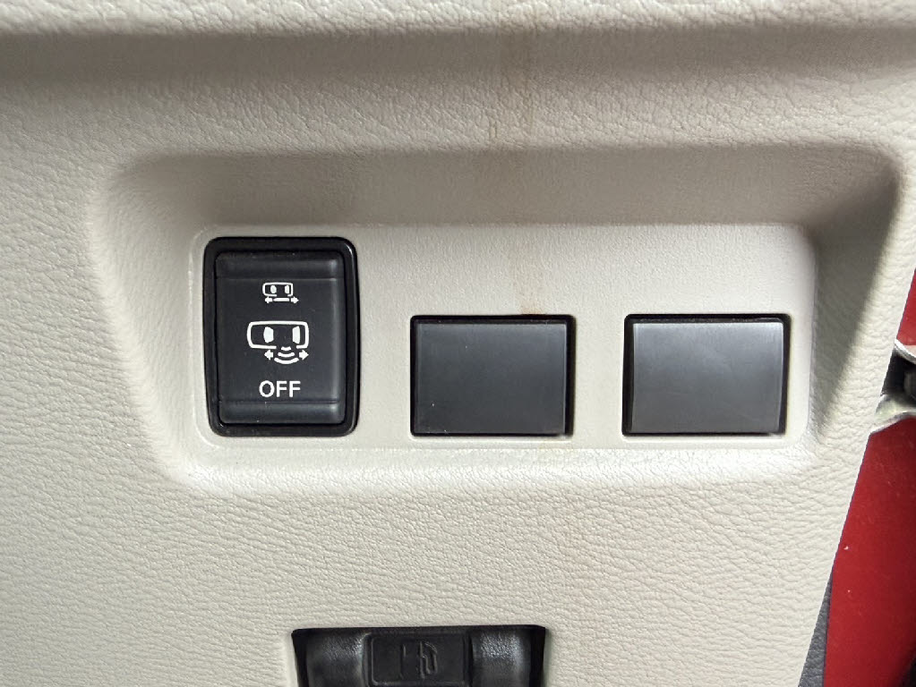 三菱 ｅＫスペース G 4WD