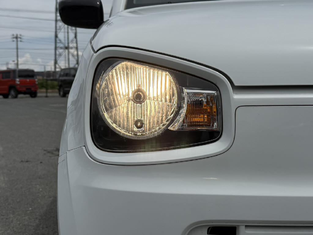 スズキ アルト F 4WD
