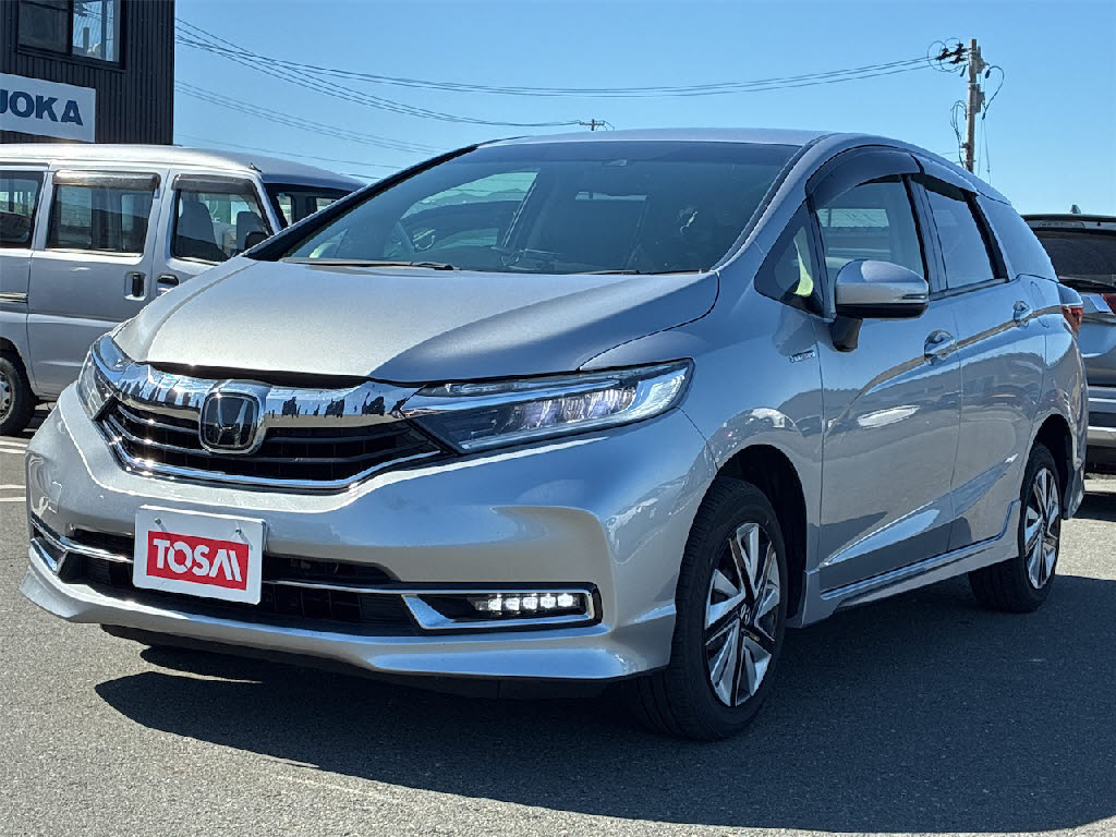 ホンダ シャトル HVﾎﾝﾀﾞｾﾝｼﾝｸﾞ 4WD