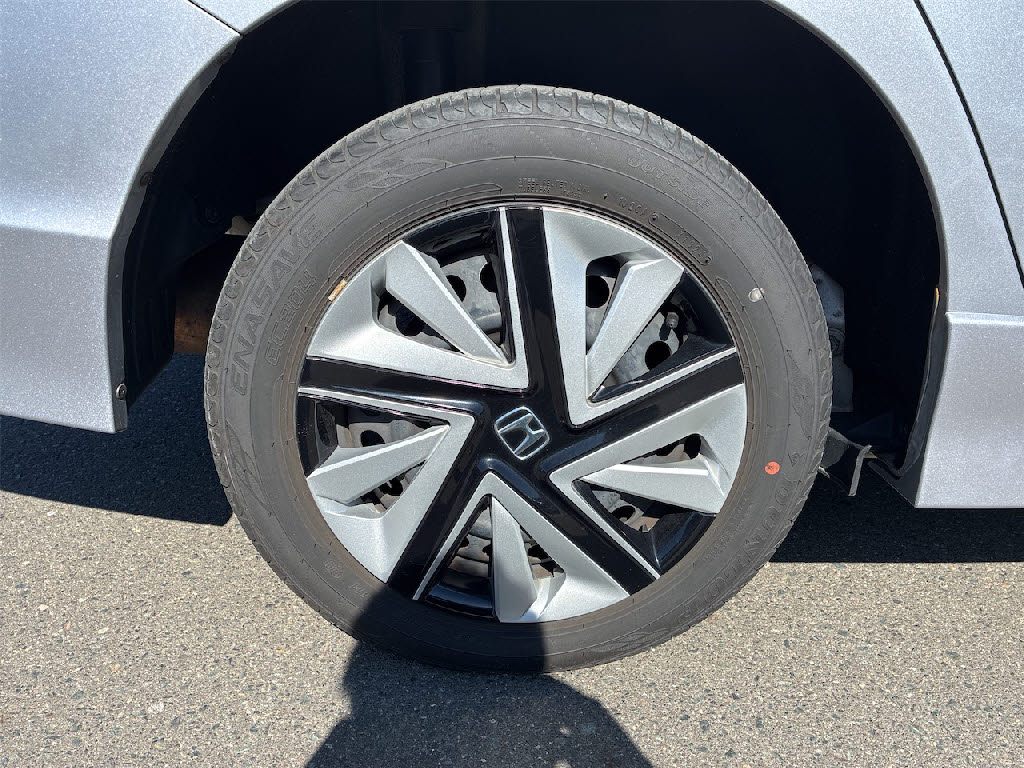 ホンダ シャトル HVﾎﾝﾀﾞｾﾝｼﾝｸﾞ 4WD