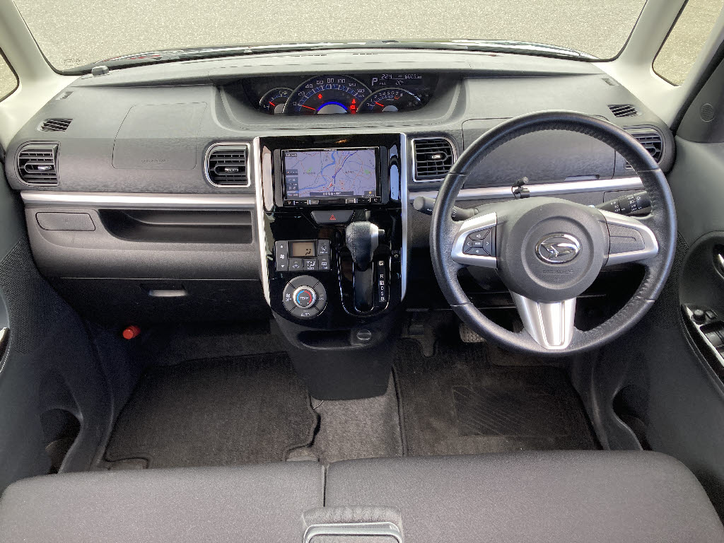 ダイハツ タントカスタム RSカスタム SA 4WD