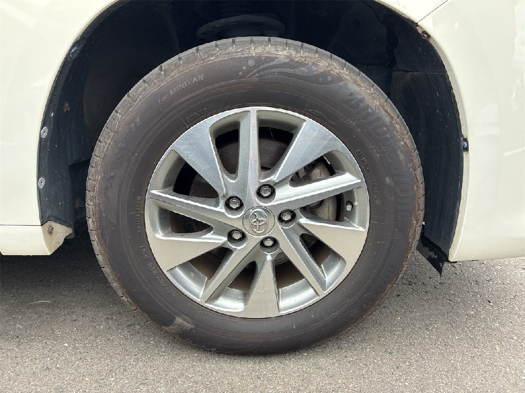 トヨタ ｱﾙﾌｧｰﾄﾞ ﾊｲﾌﾞﾘｯﾄﾞ G 4WD