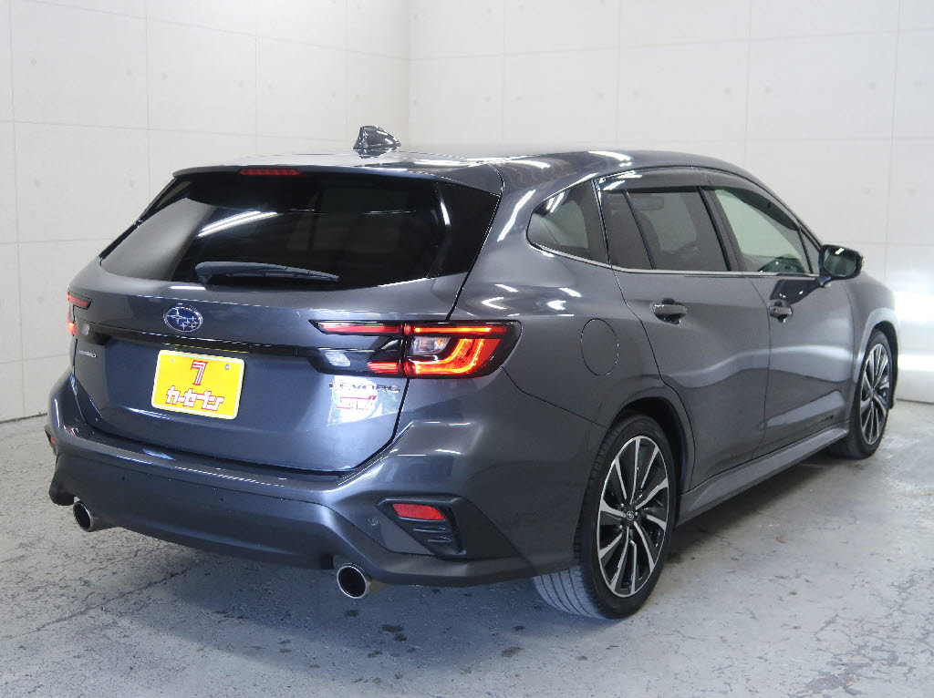 スバル レヴォーグ STIｽﾎﾟｰﾂ EX 4WD