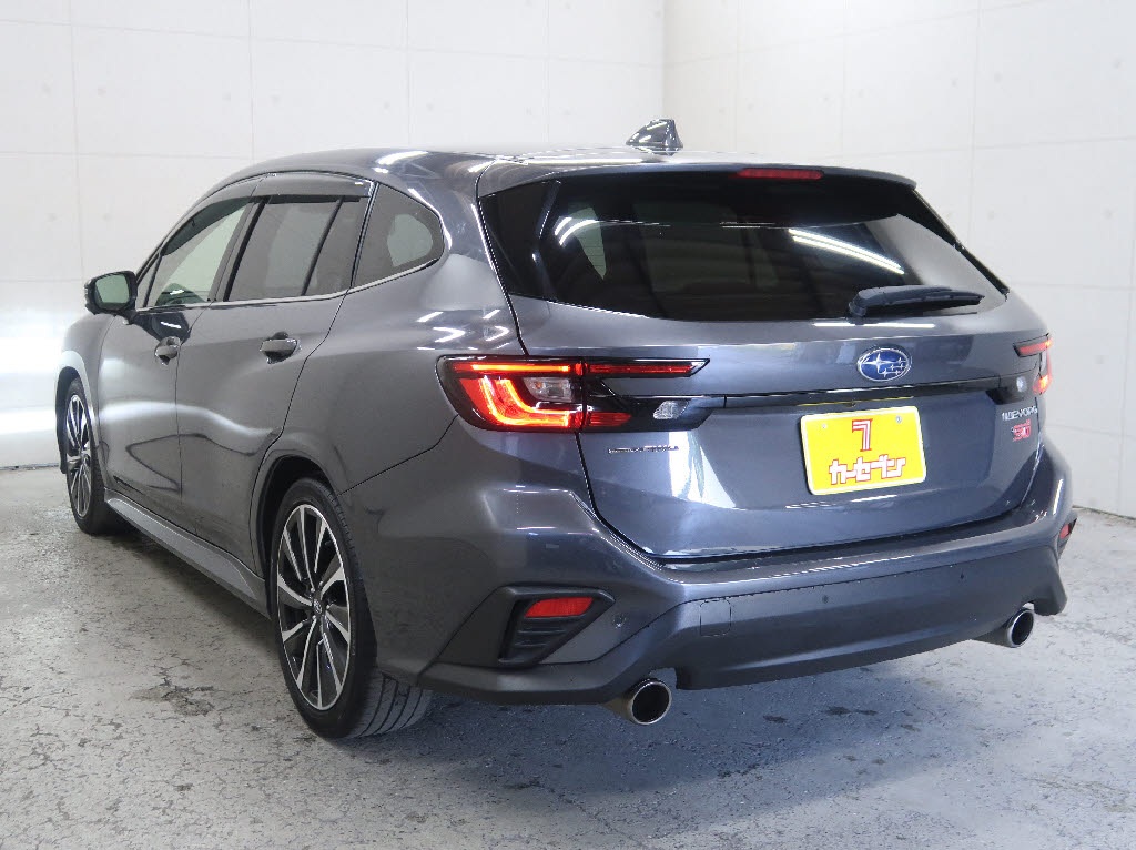 スバル レヴォーグ STIｽﾎﾟｰﾂ EX 4WD