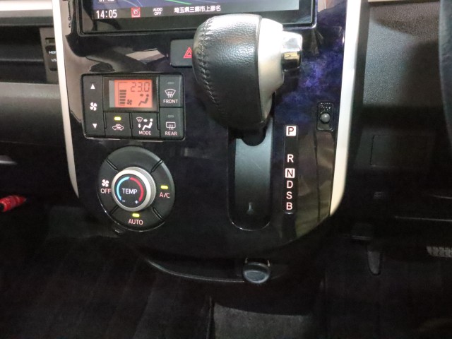 ダイハツ タントカスタム ｶｽﾀﾑRSﾄｯﾌﾟEDﾘﾐﾃｯﾄﾞSA3