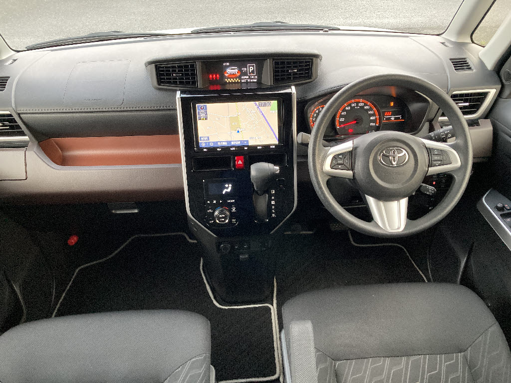トヨタ ルーミー G ｺｰｼﾞｰｴﾃﾞｨｼｮﾝ 4WD