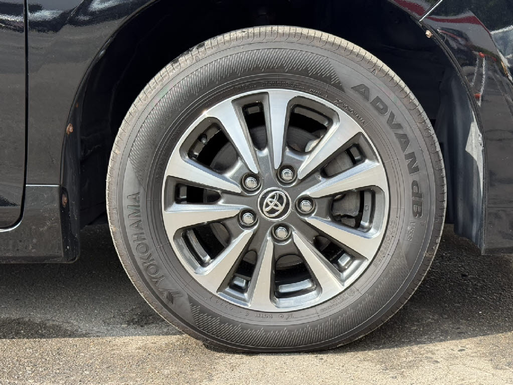 トヨタ エスクァイア Gi