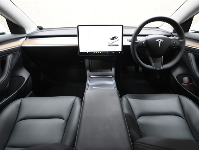 その他輸入車 テスラ モデル３ ロングレンジ