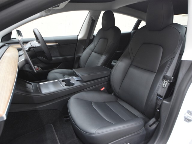 その他輸入車 テスラ モデル３ ロングレンジ