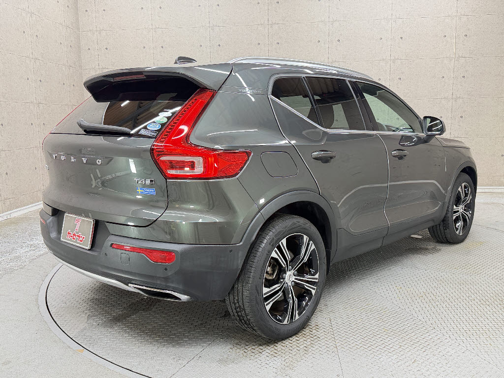 ボルボ ボルボ ＸＣ４０ T4 AWD ｲﾝｽｸﾘﾌﾟｼｮﾝ