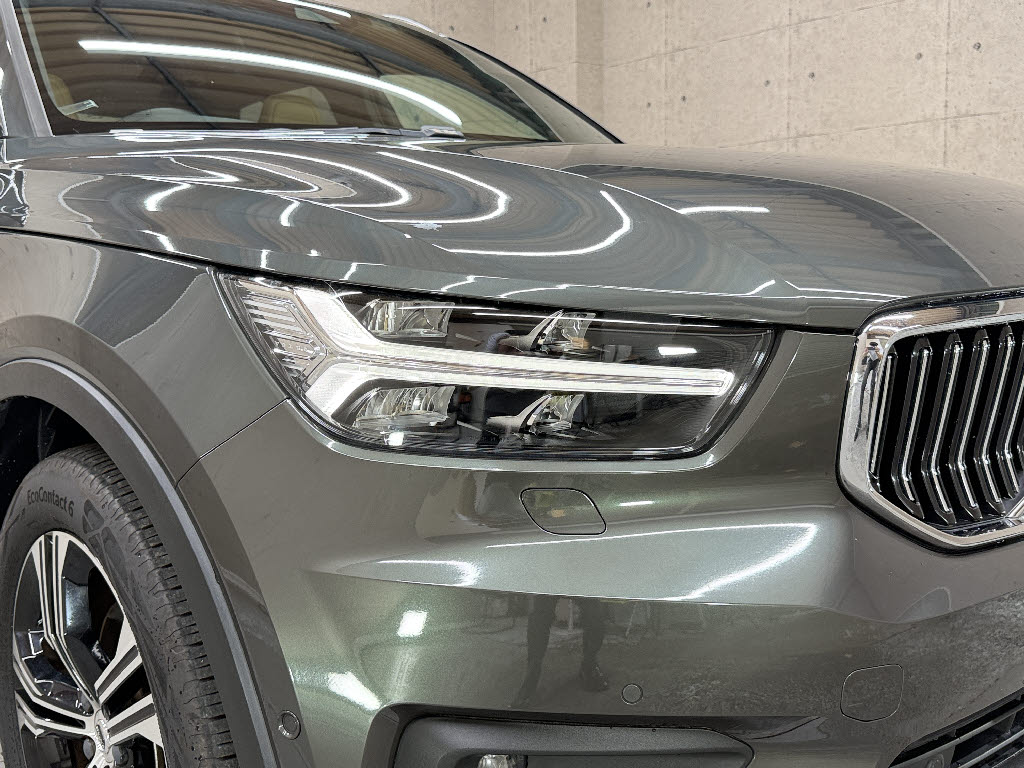 ボルボ ボルボ ＸＣ４０ T4 AWD ｲﾝｽｸﾘﾌﾟｼｮﾝ