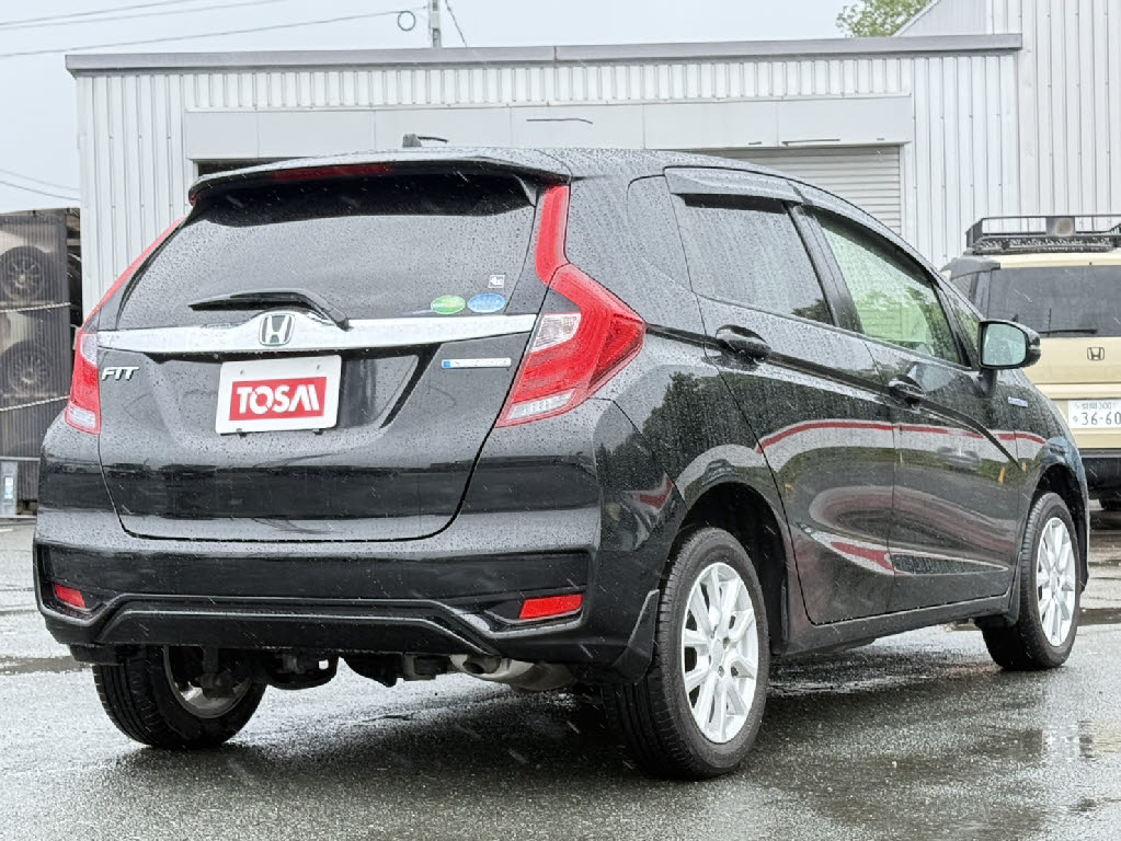 ホンダ ﾌｨｯﾄﾊｲﾌﾞﾘｯﾄﾞ Lﾎﾝﾀﾞｾﾝｼﾝｸﾞ 4WD