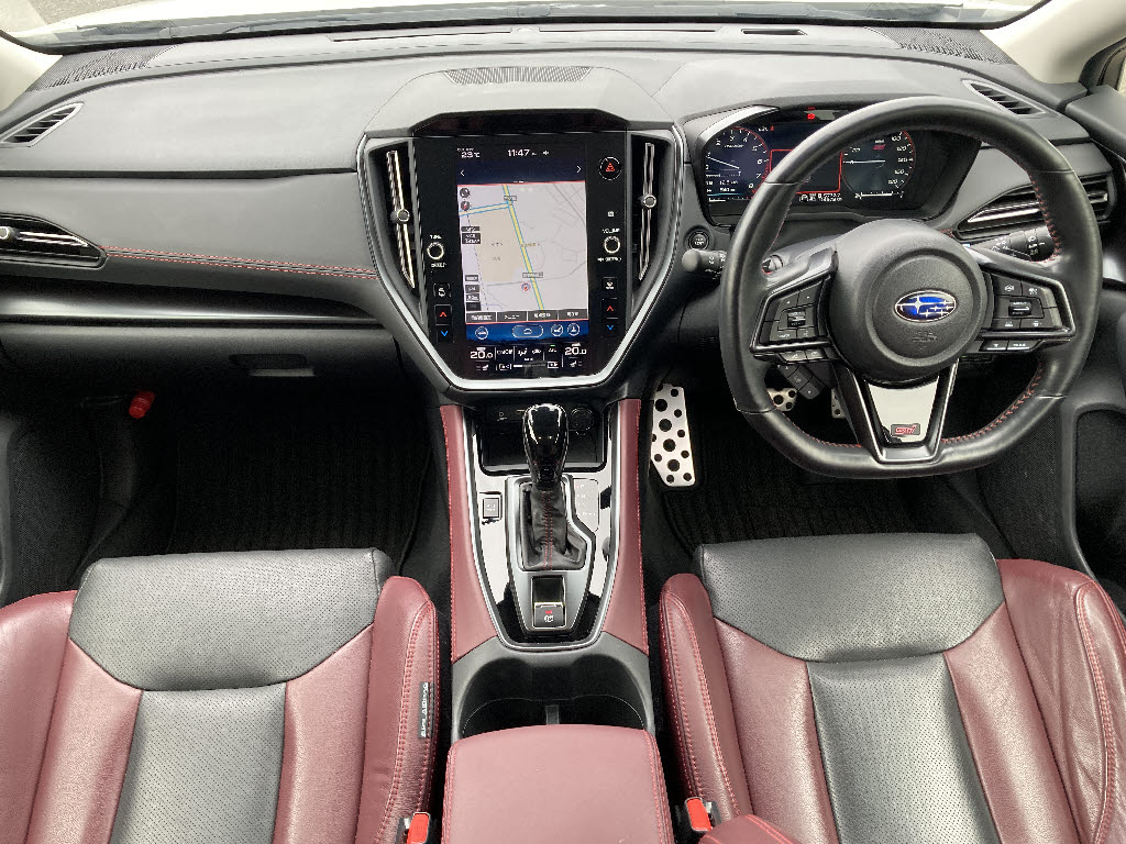 スバル レヴォーグ 4WD STIｽﾎﾟｰﾂEX