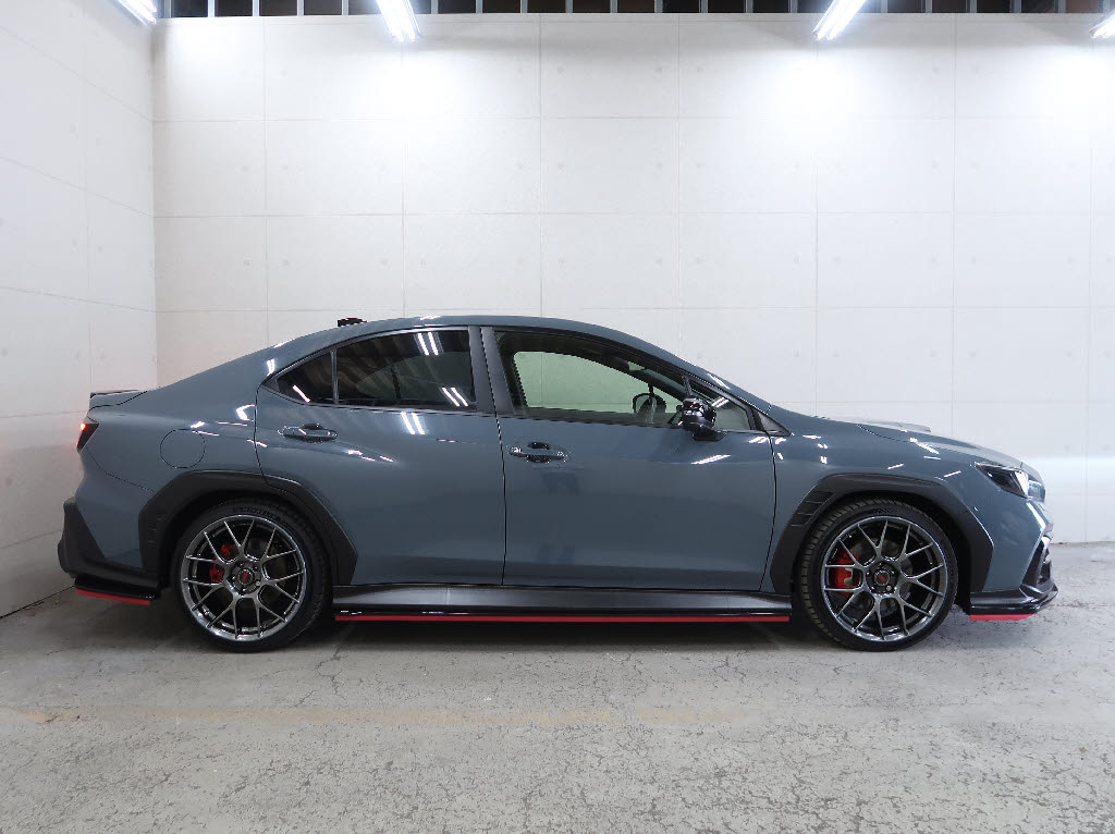 スバル ＷＲＸ STIｽﾎﾟｰﾂｼｬｰﾌﾟ