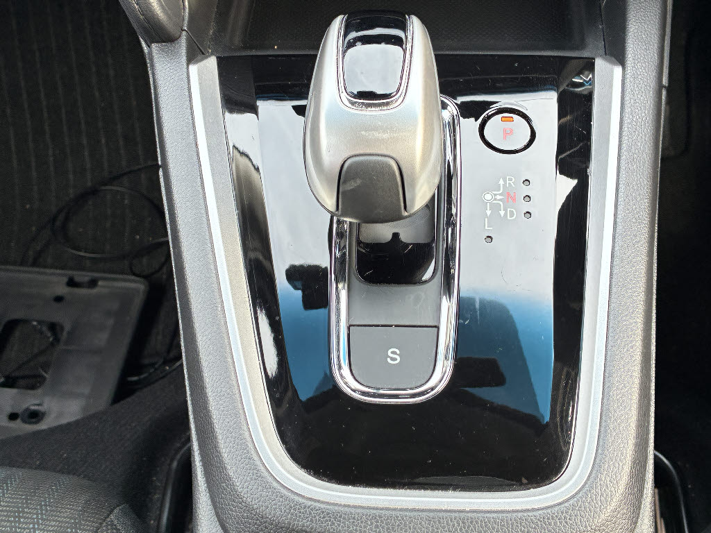 ホンダ シャトル ﾎﾝﾀﾞｾﾝｼﾝｸﾞ 4WD