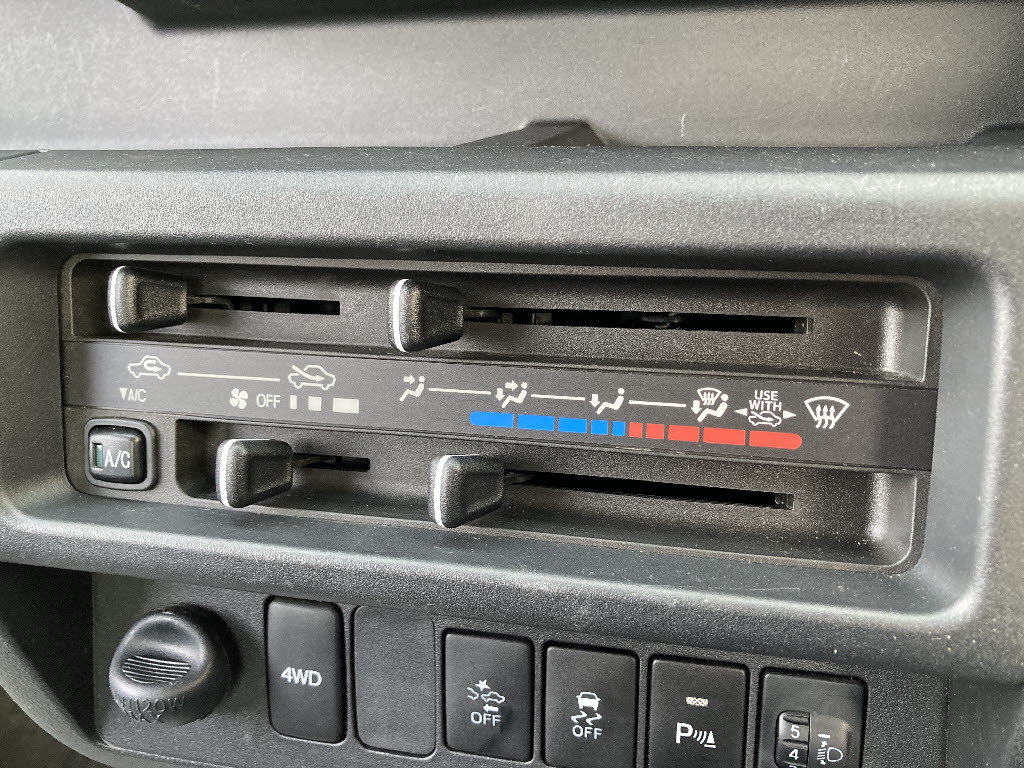 ダイハツ ハイゼットＴ ｽﾀﾝﾀﾞｰﾄﾞ SAⅢt