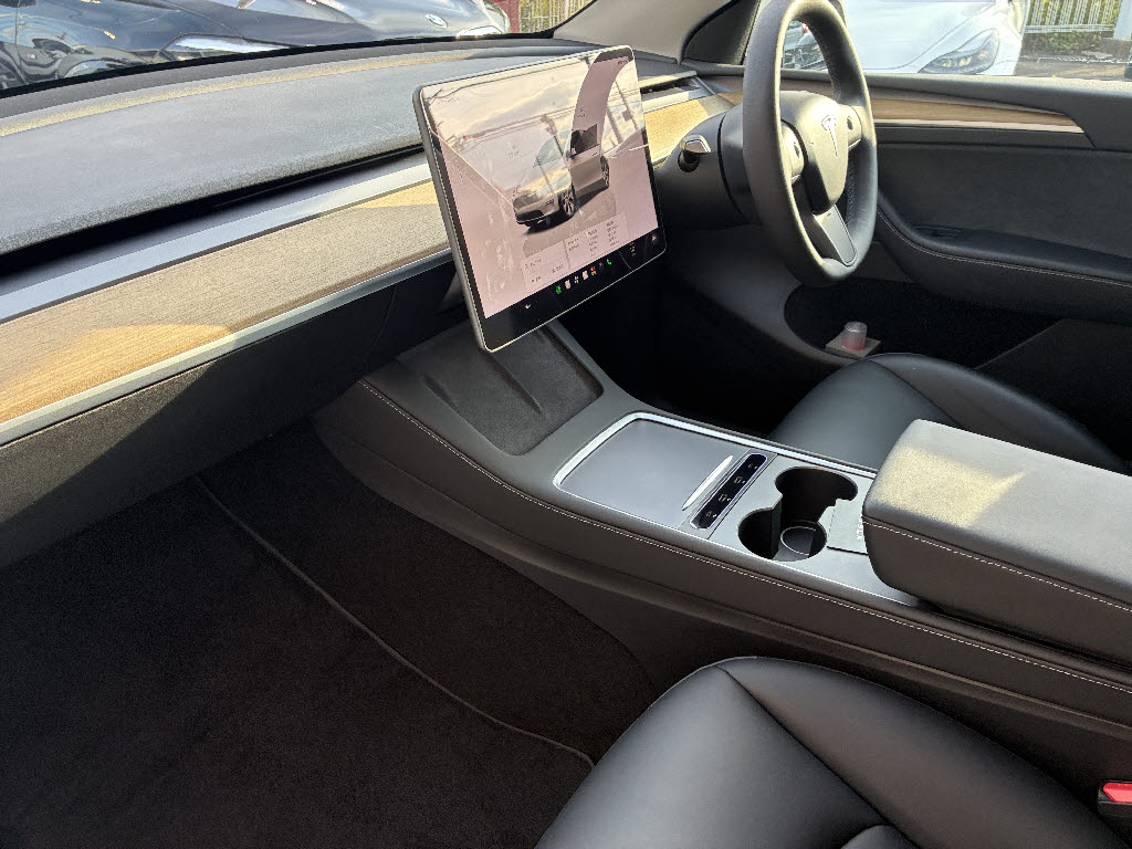 その他輸入車 テスラ モデルＹ RWD