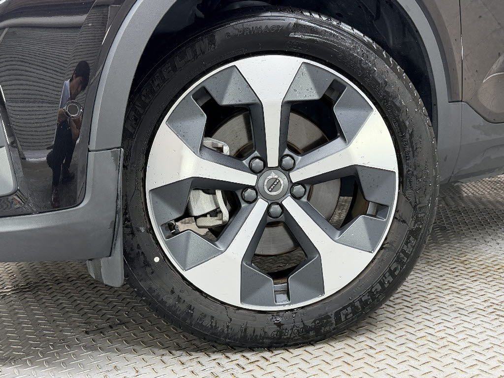 ボルボ ボルボ ＸＣ４０ ｱﾙﾃｨﾒｯﾄB4 AWD