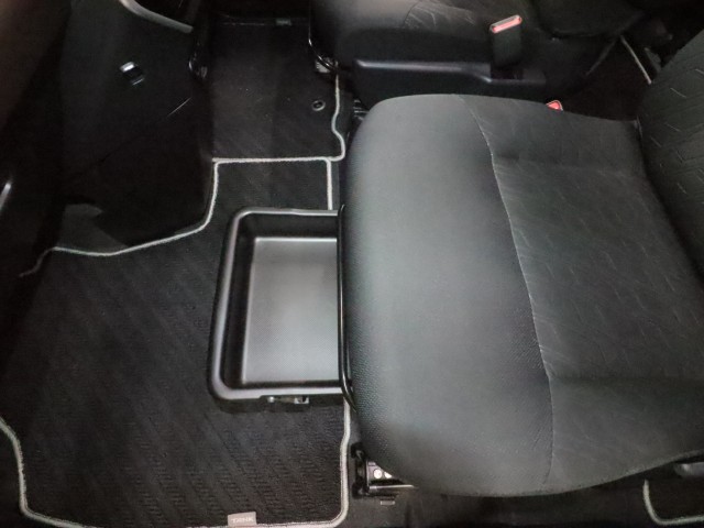 トヨタ タンク Gコージーエディション