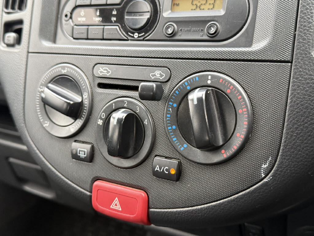 ニッサン ＡＤバン ｴﾏｰｼﾞｪﾝｼｰﾌﾞﾚｰｷ標準 4WD