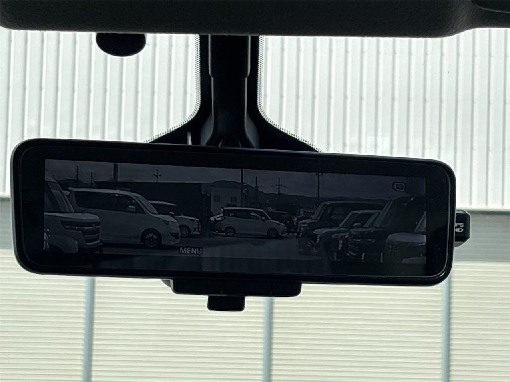 ニッサン セレナＨＶ ﾊｲｳｪｲｽﾀｰVｾﾚｸｼｮﾝ 4WD