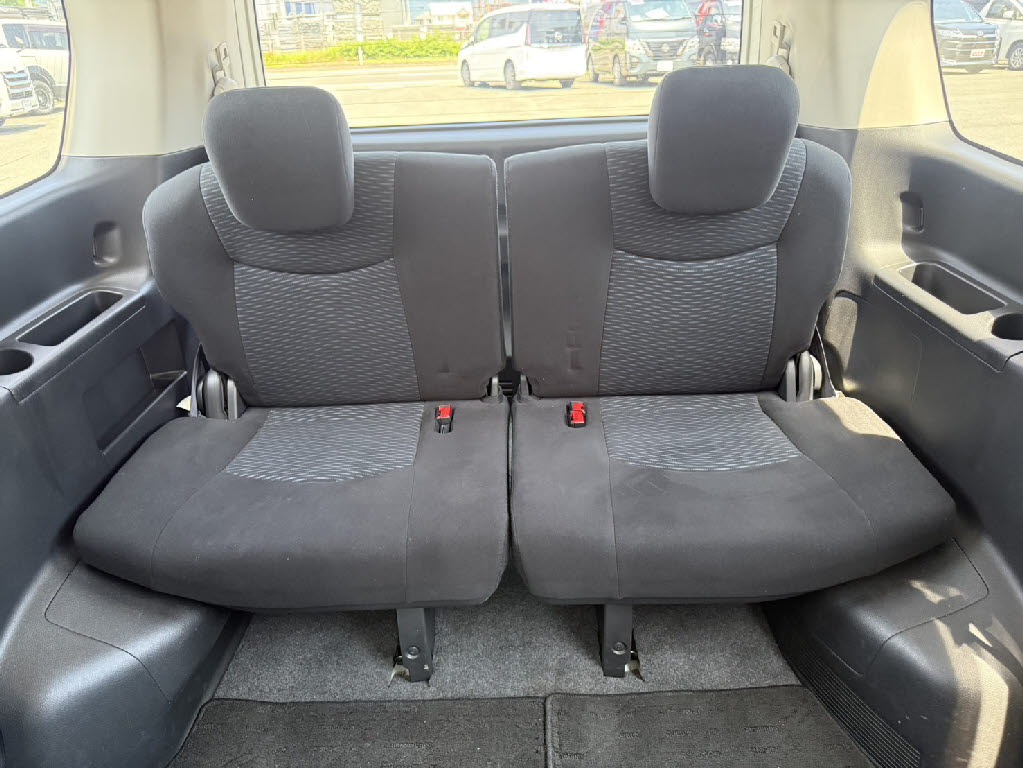 ニッサン セレナ 20X 4WD