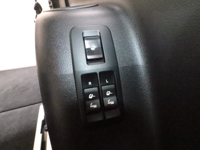 トヨタ ﾗﾝﾄﾞｸﾙｰｻﾞｰ ﾌﾟﾗﾄﾞ ＴＸ　Ｌパッケージ