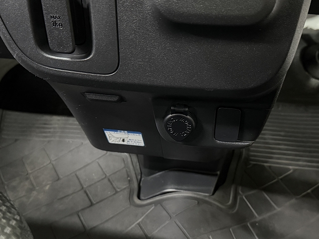 ダイハツ ハイゼットカーゴＶ デラックスHR SA3