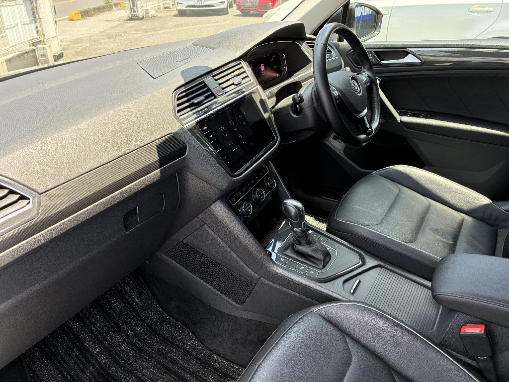 フォルクスワーゲン ＶＷティグアン TSI　ハイライン